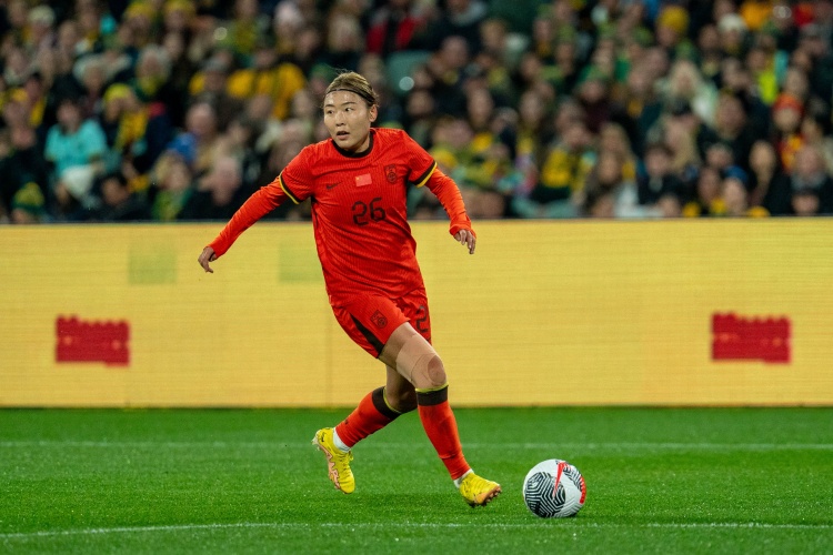 官方：海港前锋艾菲尔丁、中场孟敬朝租借加盟青岛西海岸