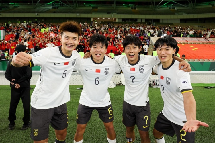 东体：莱昂纳多伤情源自去年客战泰山，有望4月恢复百分百状况