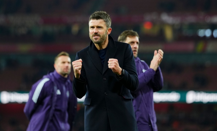 官方：海港前锋艾菲尔丁、中场孟敬朝租借加盟青岛西海岸